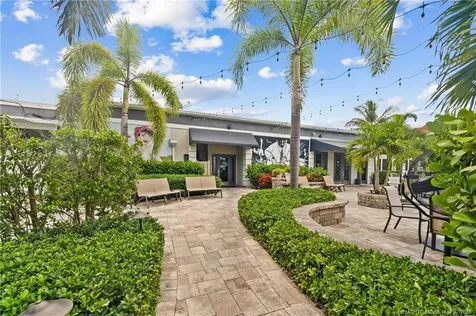 514 NW Dixie Highway Stuart FL 34994