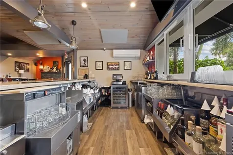 514 NW Dixie Highway Stuart FL 34994