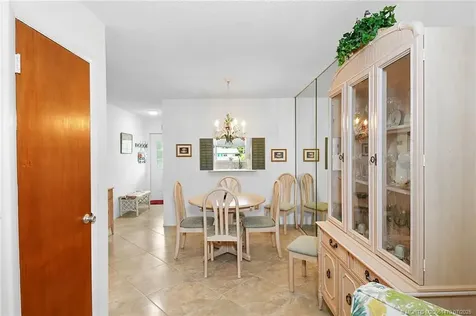 2929 SE Ocean Boulevard Stuart FL 34996