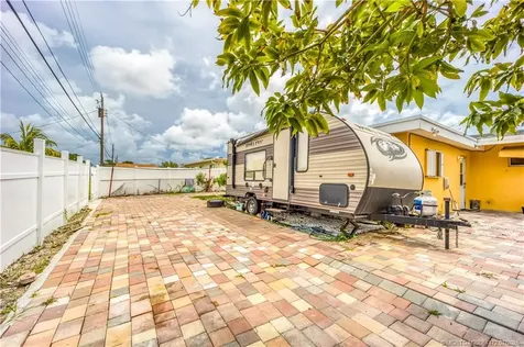 509 NW 2nd Street Boynton Beach FL 33435