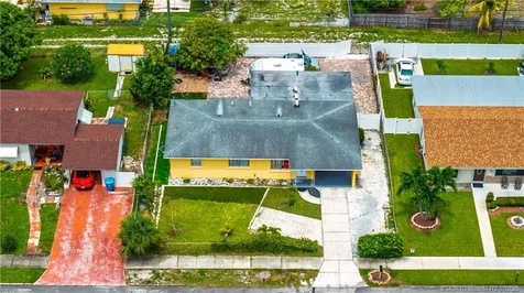 509 NW 2nd Street Boynton Beach FL 33435