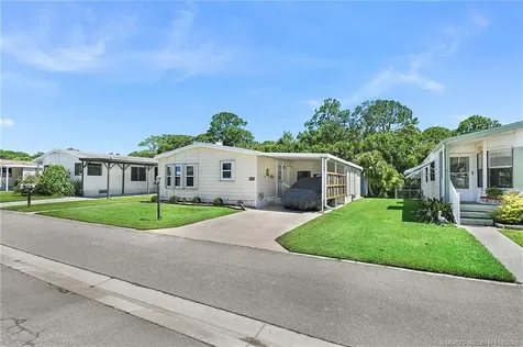 8585 Florence Drive Port St Lucie FL 34952