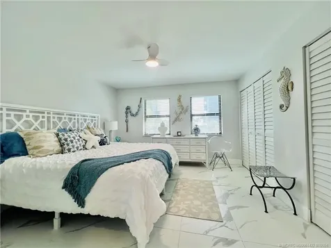 4225 N Highway A1a Fort Pierce FL 34949