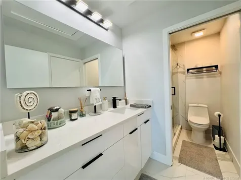4225 N Highway A1a Fort Pierce FL 34949