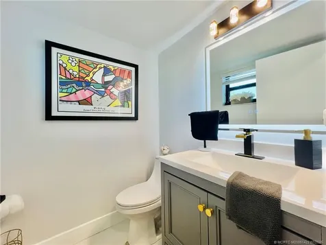 4225 N Highway A1a Fort Pierce FL 34949