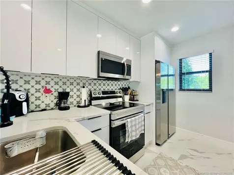 4225 N Highway A1a Fort Pierce FL 34949
