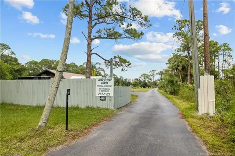 3550 SW 75th Avenue Palm City FL 34990