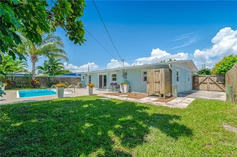 2859 NE Hickory Ridge Avenue Jensen Beach FL 34957