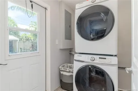 2859 NE Hickory Ridge Avenue Jensen Beach FL 34957