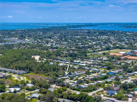 2859 NE Hickory Ridge Avenue Jensen Beach FL 34957