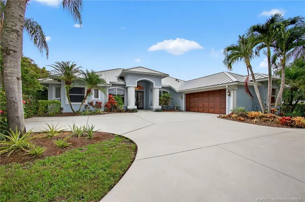 4821 SW Lake Grove Circle Palm City FL 34990