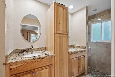 8897 SW Fishermans Wharf Drive Stuart FL 34997