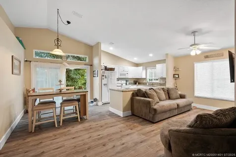 8897 SW Fishermans Wharf Drive Stuart FL 34997