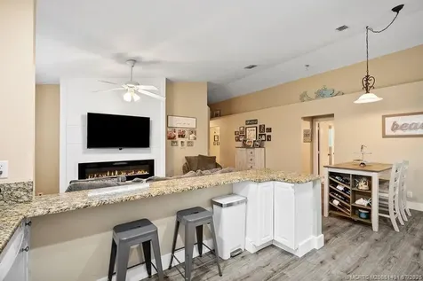 8897 SW Fishermans Wharf Drive Stuart FL 34997