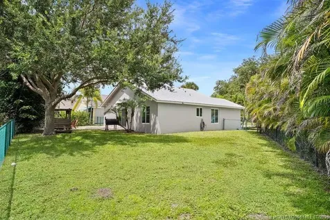 8897 SW Fishermans Wharf Drive Stuart FL 34997