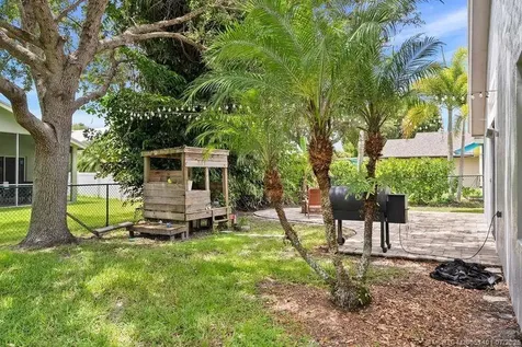 8897 SW Fishermans Wharf Drive Stuart FL 34997