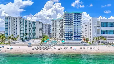 3725 S Ocean Drive Hollywood FL 33019