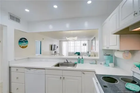 3725 S Ocean Drive Hollywood FL 33019