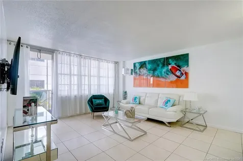 3725 S Ocean Drive Hollywood FL 33019