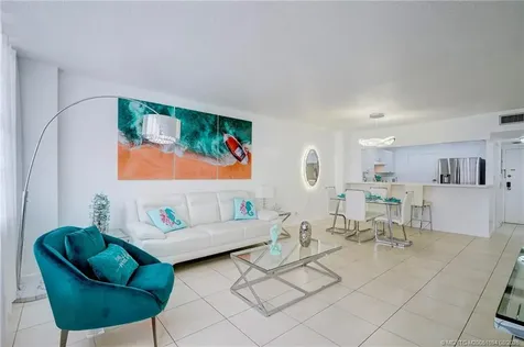 3725 S Ocean Drive Hollywood FL 33019