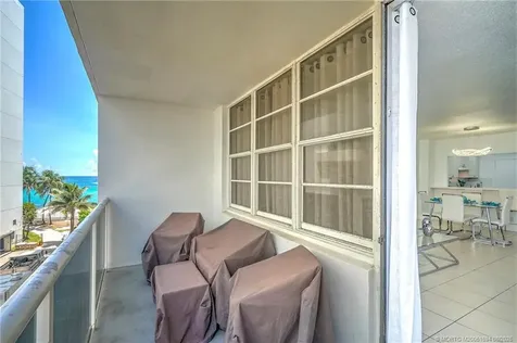 3725 S Ocean Drive Hollywood FL 33019