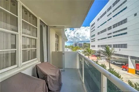 3725 S Ocean Drive Hollywood FL 33019