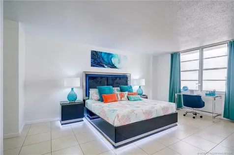 3725 S Ocean Drive Hollywood FL 33019