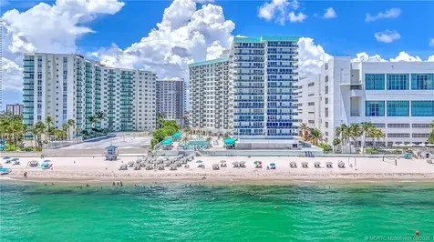 3725 S Ocean Drive Hollywood FL 33019