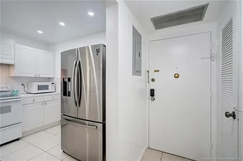 3725 S Ocean Drive Hollywood FL 33019