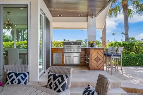 2160 SE Golfview Lane Stuart FL 34996