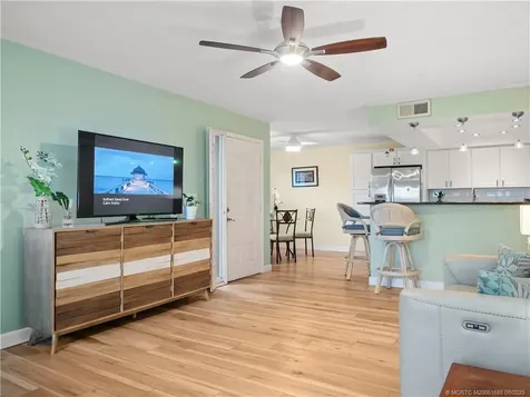 950 S Kanner Highway Stuart FL 34994