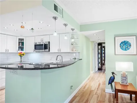 950 S Kanner Highway Stuart FL 34994