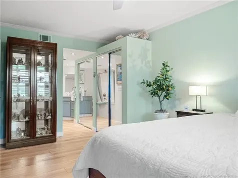 950 S Kanner Highway Stuart FL 34994