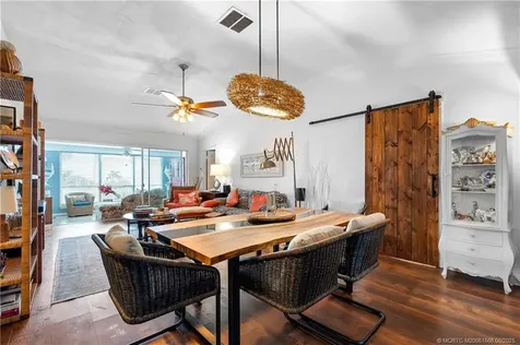 99 Ridge Circle Fort Pierce FL 34982