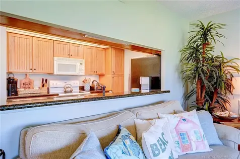 333 NE Golfview Circle Stuart FL 34996