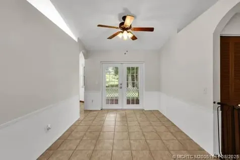 6250 NW Hacienda Lane Port St Lucie FL 34986