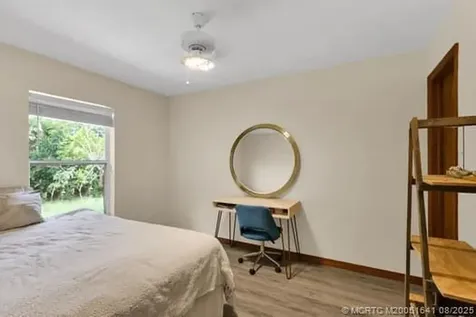6250 NW Hacienda Lane Port St Lucie FL 34986