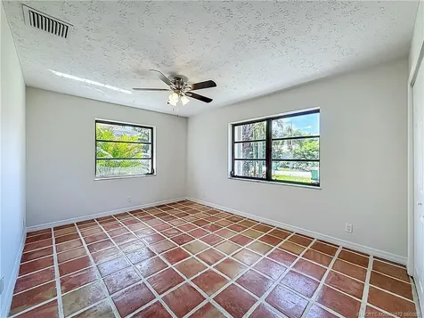 145 NE Fatima Terrace Port St Lucie FL 34983