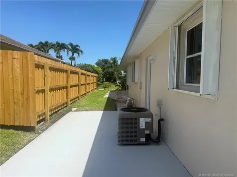 145 NE Fatima Terrace Port St Lucie FL 34983