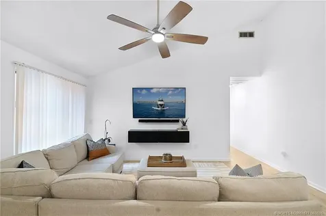 5758 Golden Eagle Circle Palm Beach Gardens FL 33418