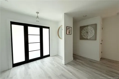 1196 SE Saint Lucie Boulevard Stuart FL 34996