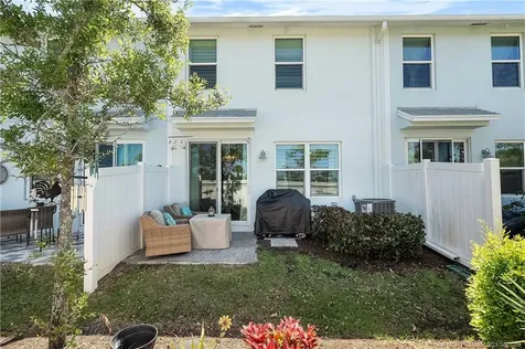 341 SE Halifax Lane Stuart FL 34994