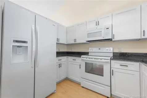 460 NW Casanova Circle Port St Lucie FL 34986