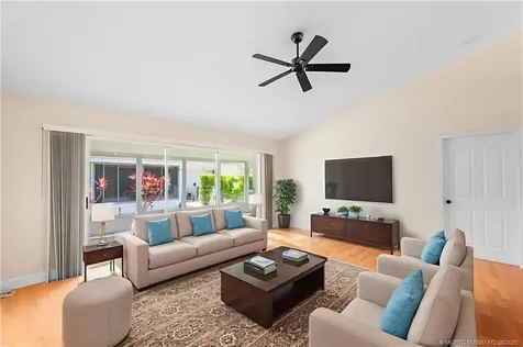 460 NW Casanova Circle Port St Lucie FL 34986