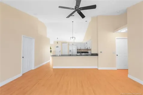 460 NW Casanova Circle Port St Lucie FL 34986