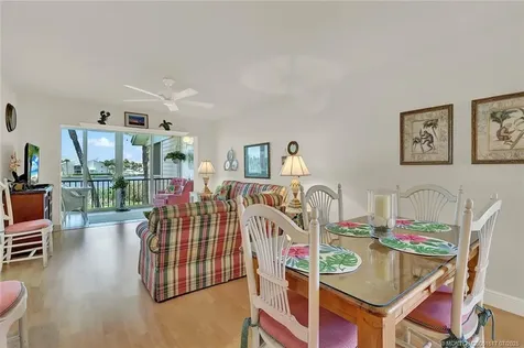 494 NE Plantation Road Stuart FL 34996