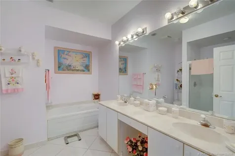 6789 SE Warwick Lane Stuart FL 34997