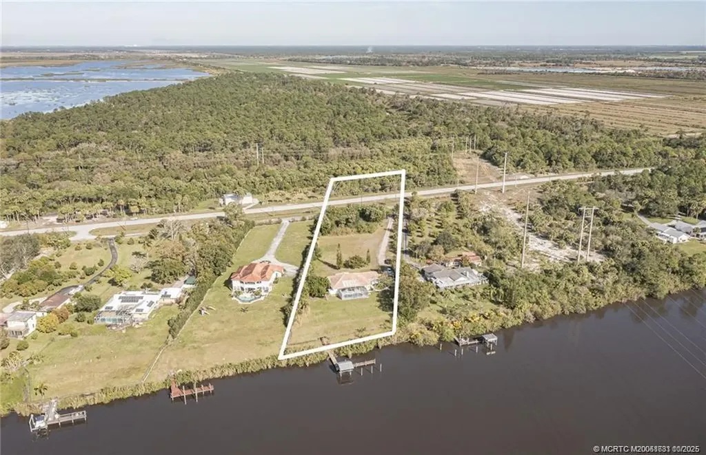 6112 SW Banks Street Palm City FL 34990