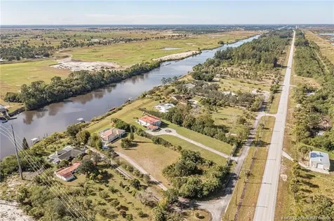 6112 SW Banks Street Palm City FL 34990