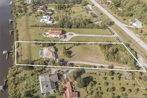 6112 SW Banks Street Palm City FL 34990